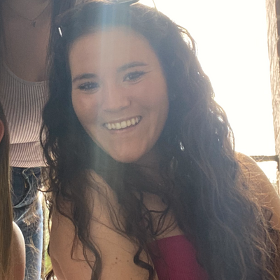 Rachel, 26