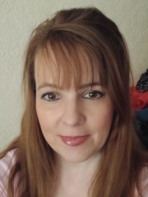 Amanda, 50