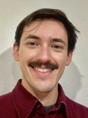 Alex, 26