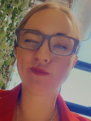 Allison, 35