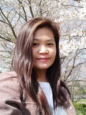 Blessie, 35
