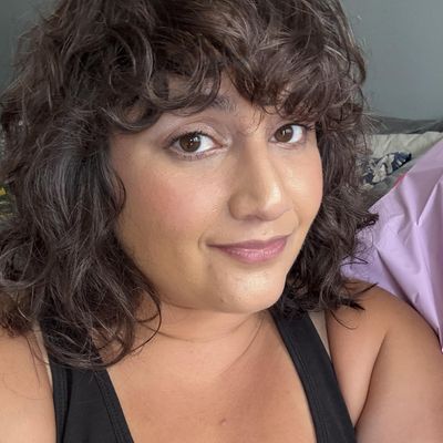 Maggie, 34