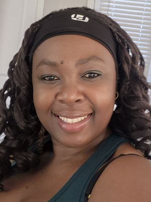 Clara, 48