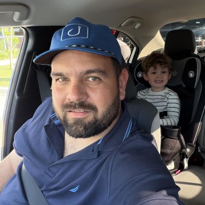 Eduardo, 33