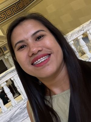 Mariane, 32