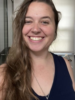 Emma, 31