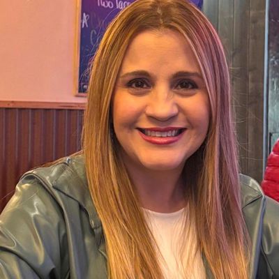 Lina, 50