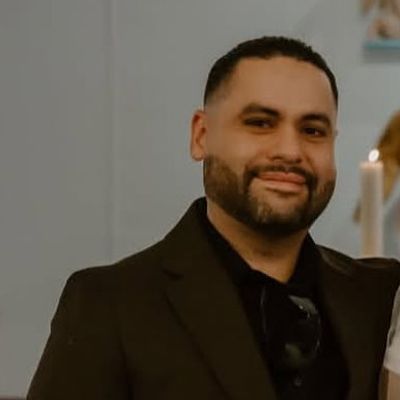 Emanuel, 41