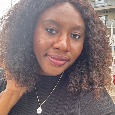 Cindy, 38