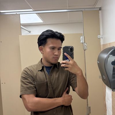 Christopher, 23