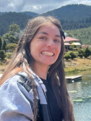Roxana, 29