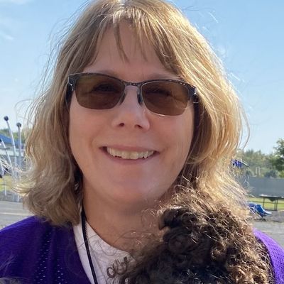 Melanie, 62