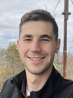 Sam, 25