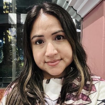 Lila, 34