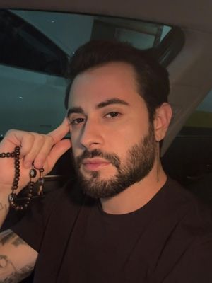 Lucas, 32