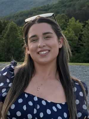 Alyssa, 24