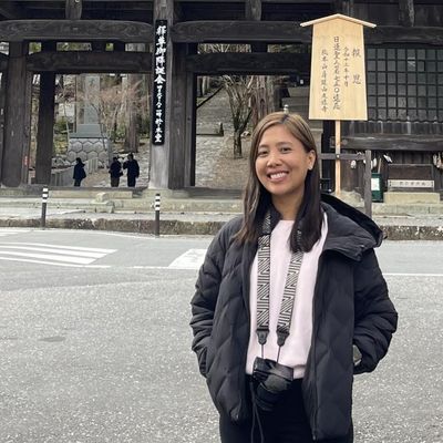 Grace, 33