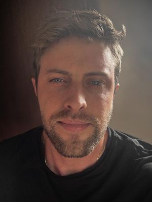 Vitor, 30