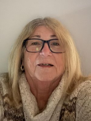 Helene, 73