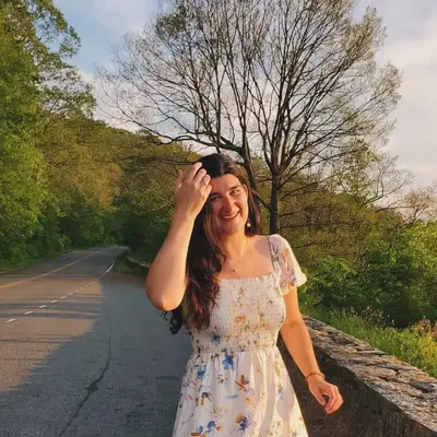 Clare, 29