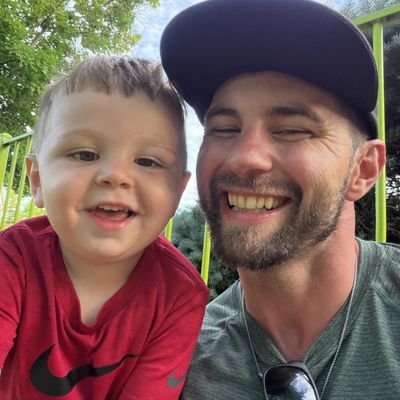 Jonathan, 36