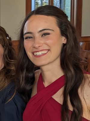 Erika, 24