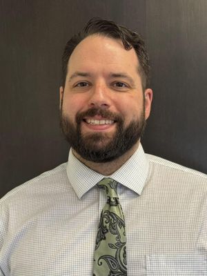 Jonathan, 40