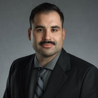 Christian, 32