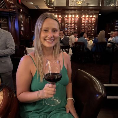 Gracey, 29