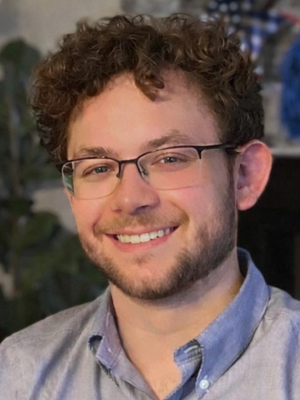 Alex, 24