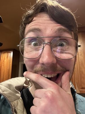 Quinnlan, 23