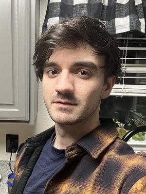 Christian, 32