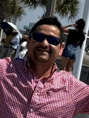 Joel, 36