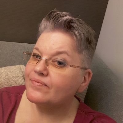 Jayne, 61