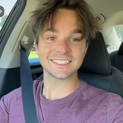 Eli, 22