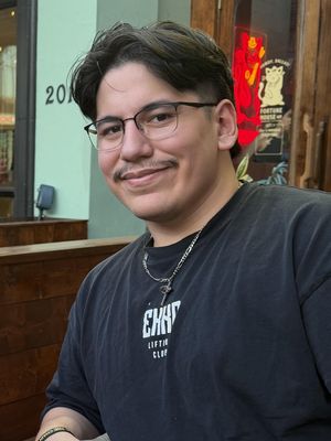 Gabe, 22