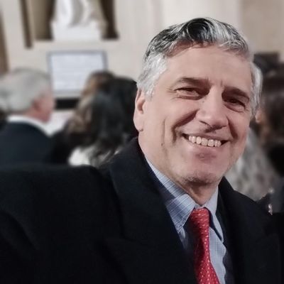 Carlos, 60