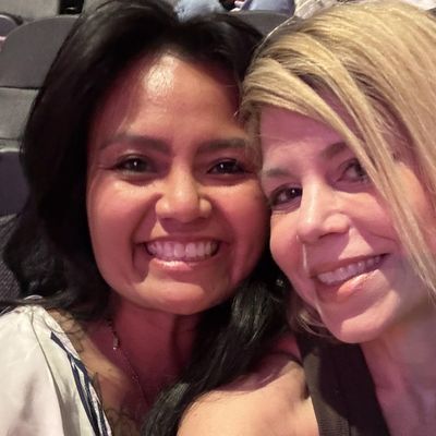 Crystaleeann, 41