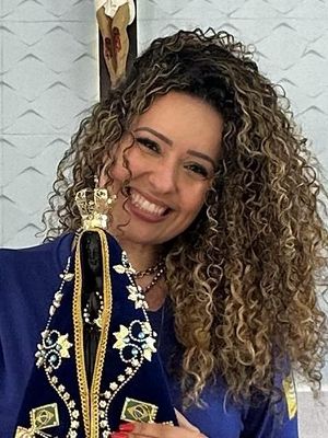 Vitoria Paola, 30