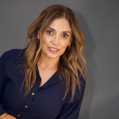 Magaly, 55