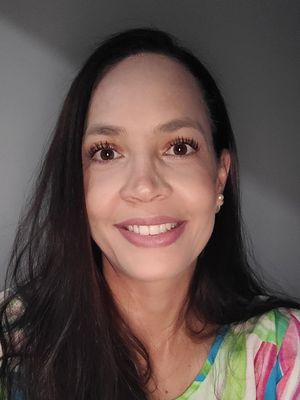Lilian, 41