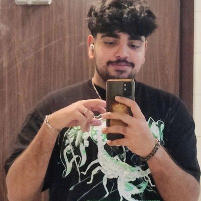 Christopher, 24