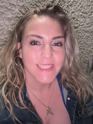 Susanna, 43
