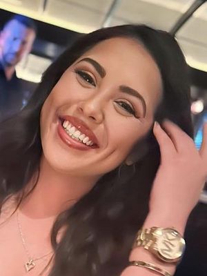 Nikiya, 30