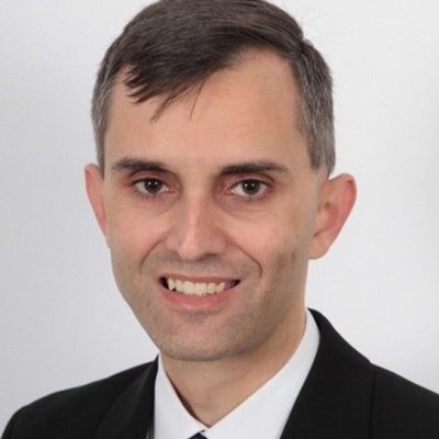 Luis Fidel, 42
