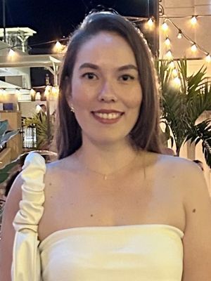 Fernanda, 29