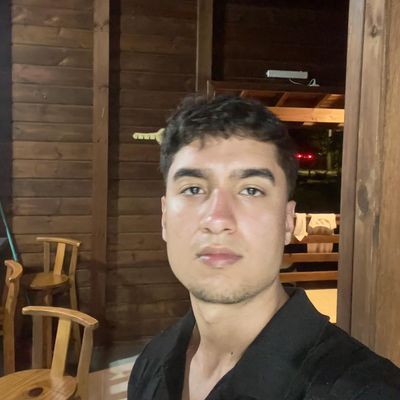 Matheus, 25
