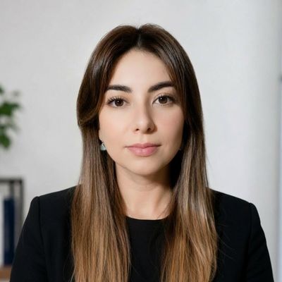 Laura, 35
