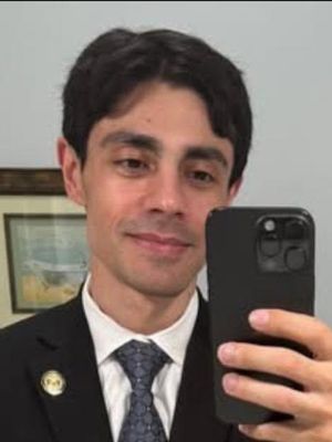 Sam, 31