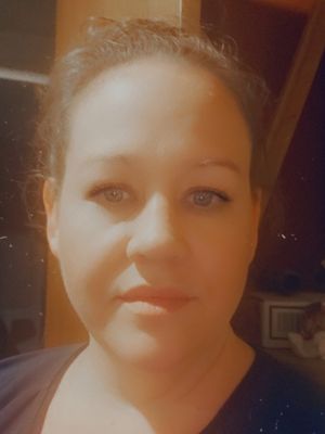 Erin, 39